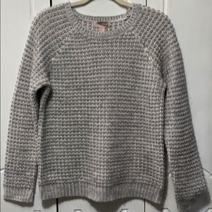 Forever 21 Gray Sweater size Medium